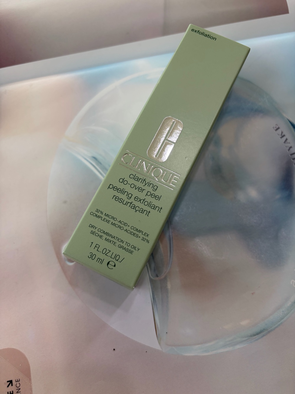 Clinique Clarifying Clay Mask Peel - Light Green new on sale limited time